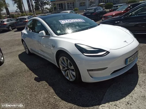 Tesla Model 3 Long Range Tração Integral Premium