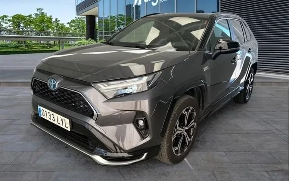 TOYOTA RAV-4 2.5l PLUG-IN 300PH (e-CVT) Style Plus