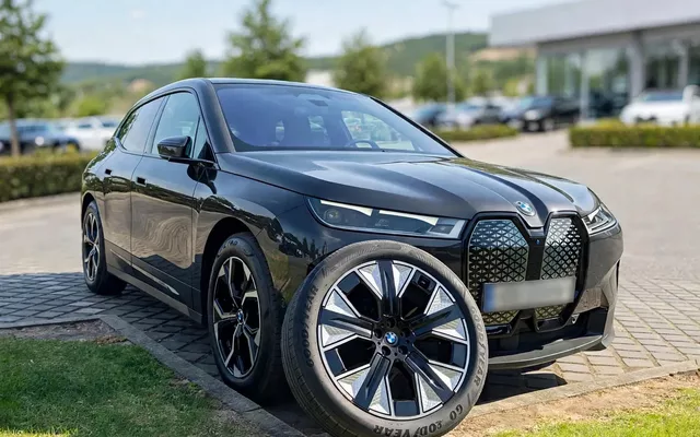 BMW iX xDrive 40 Pack Desportivo