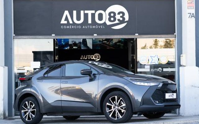 Toyota C-HR 2.0 Hybrid Lounge
