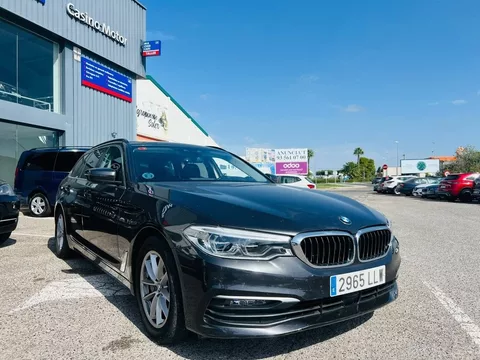 BMW Serie 5 523i - 23990€ en Torredembarra