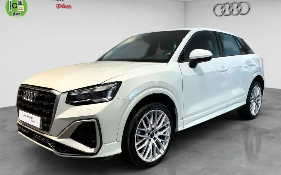 AUDI Q2 Q2 35 TDI Adrenalin S tronic 110kW