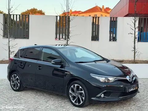 Toyota Auris 1.8 HSD Comfort+J17