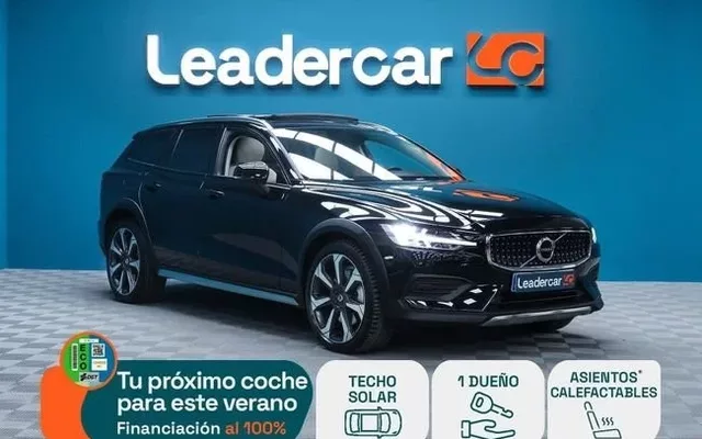 VOLVO V60 2.0 B5 (G) AWD Cross Country Pro AUTO