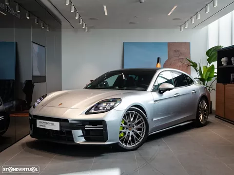 Porsche Panamera 4 E-Hybrid