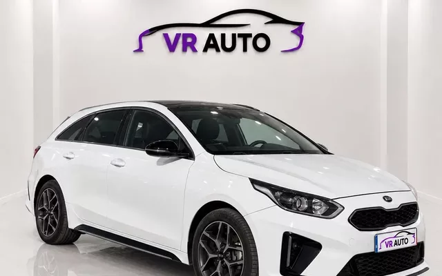 Kia ProCeed 1.6 CRDi DCT7 SCR GT LINE