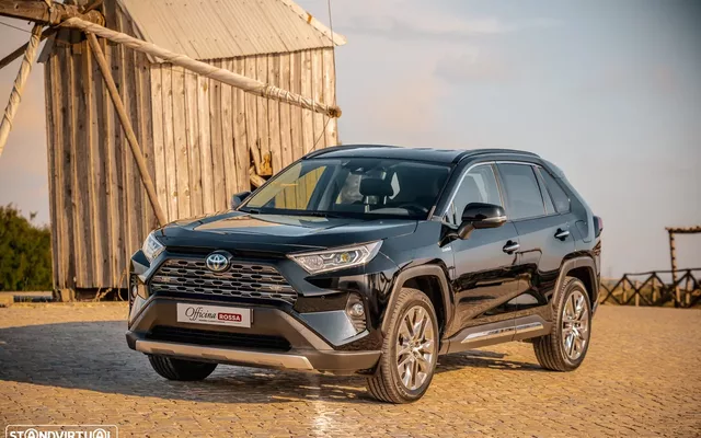 Toyota RAV4 2.5 HDF Exclusive