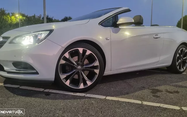 Opel Cascada 1.6 DI Turbo Auto Ultimate