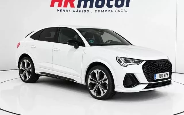 AUDI Q3 Q3 35 TFSI Black line S tronic