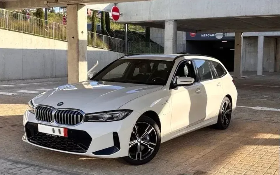 BMW 330 e xDrive Aut. Sport Line