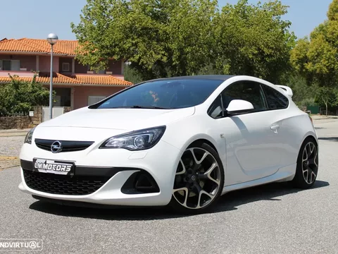 Opel Astra GTC OPC S&S