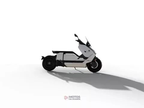 BMW CE 04