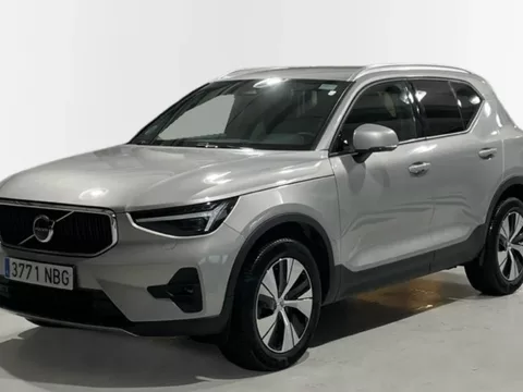 VOLVO XC40 XC40 2.0 B3 CORE AUTO 5P