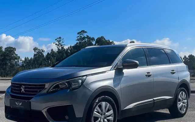 Peugeot 5008 1.5 BlueHDi Allure EAT8
