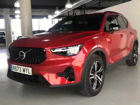 VOLVO XC40 XC40 2.0 B3 PLUS DARK AUTO 5P