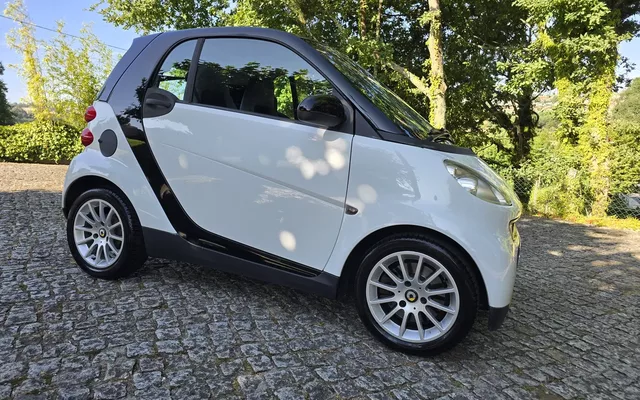 Smart ForTwo Coupé 1.0 Passion 61