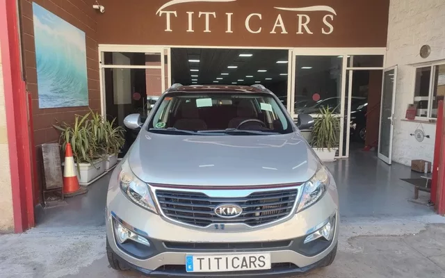 KIA Sportage Sportage 1.7CRDi Drive - 9000€ en Sevilla