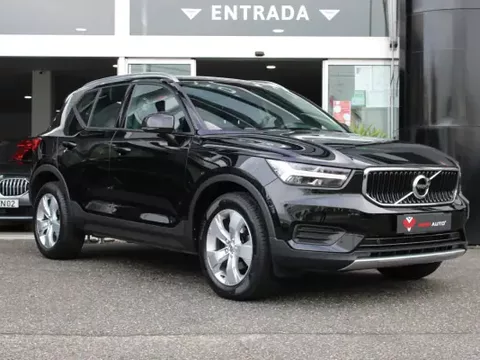 Volvo XC 40 2021 1.5 T2 Momentum