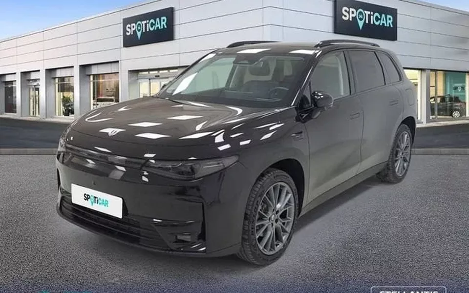 LEAPMOTOR C10 REEV 28.4 kWh Auto Design