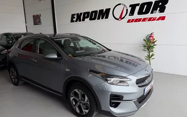 KIA XCeed 1.6 MHEV Emotion 100kW (136CV) DCT