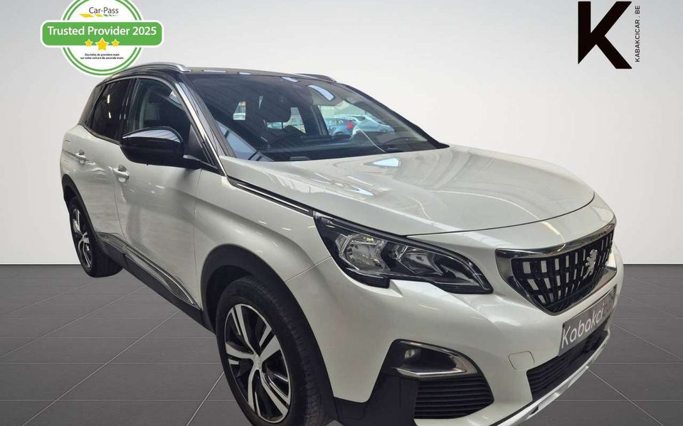 Peugeot 3008 1.5 BlueHDi Allure / CarPlay / Camera + Capteurs Av & Arr / Navigation / Garantie 12 Mois
