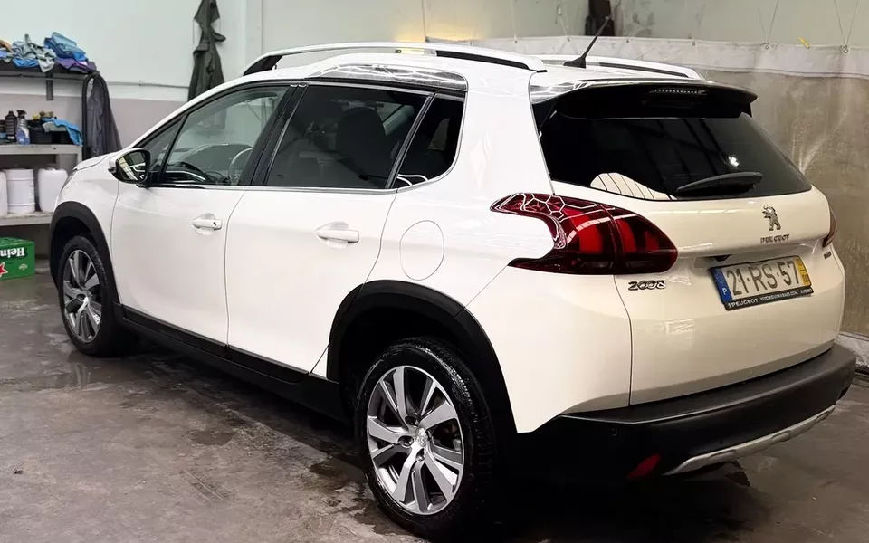 Peugeot 2008 1.6 BlueHDi Allure