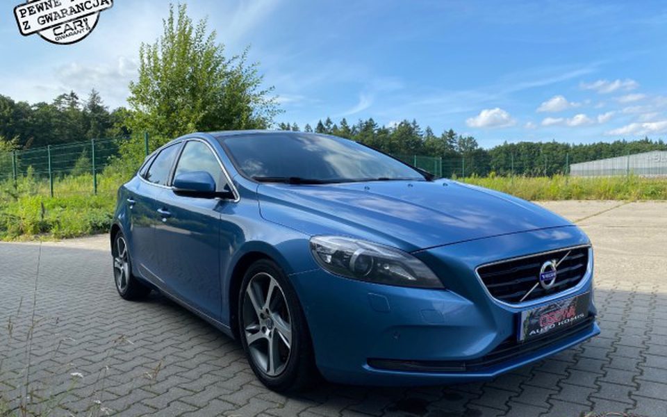 Volvo V40
