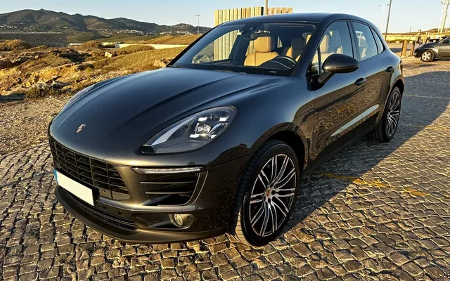 Porsche Macan S