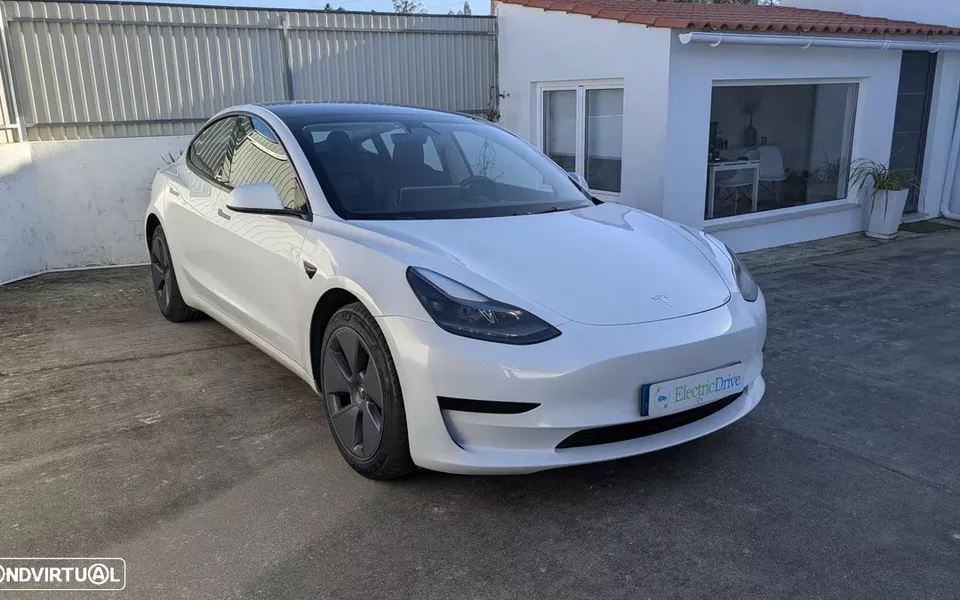 Tesla Model 3 Tração Traseira Premium