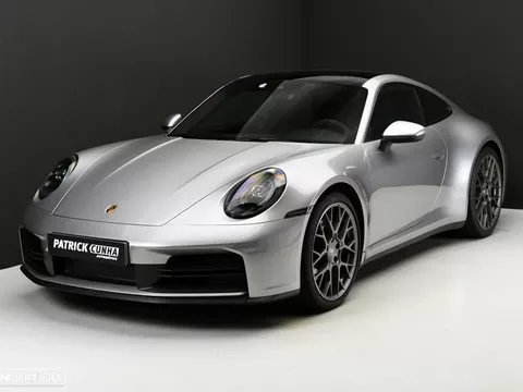 Porsche 911 (992) Carrera