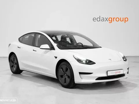 Tesla Model 3 Standard RWD