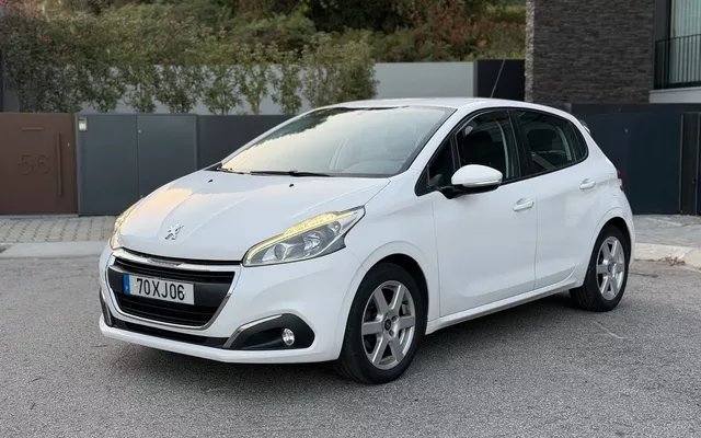 Peugeot 208 PureTech 82 Style