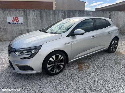 Renault Mégane 1.5 Blue dCi Intens