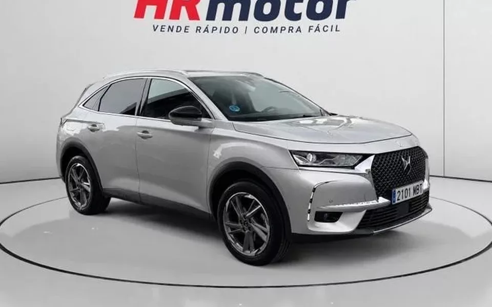 DS DS 7 Crossback BlueHDi 130 DE Bastille + AT 96 kW (130 CV)