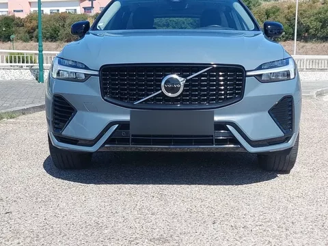 Volvo XC 60 2.0 T6 PHEV Plus Dark AWD