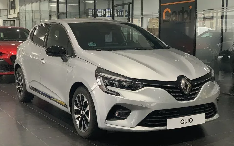 RENAULT Clio Clio TCe Techno 103kW
