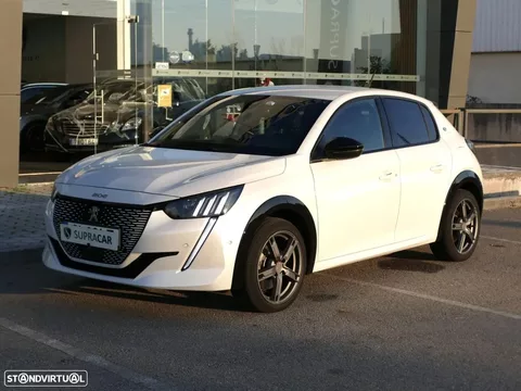 Peugeot e-208 50 kWh GT