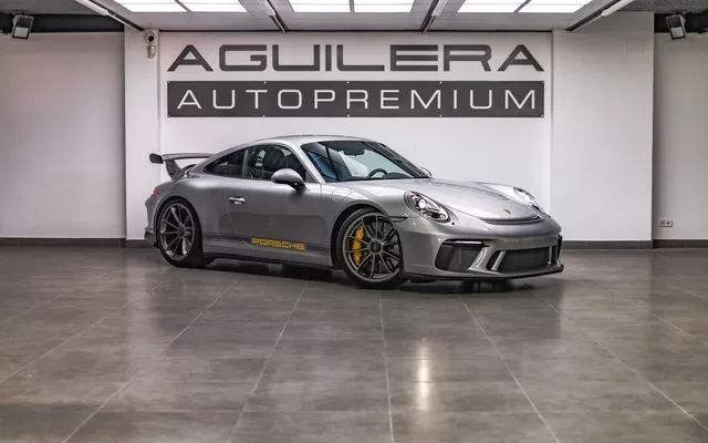 PORSCHE 911 911 GT3