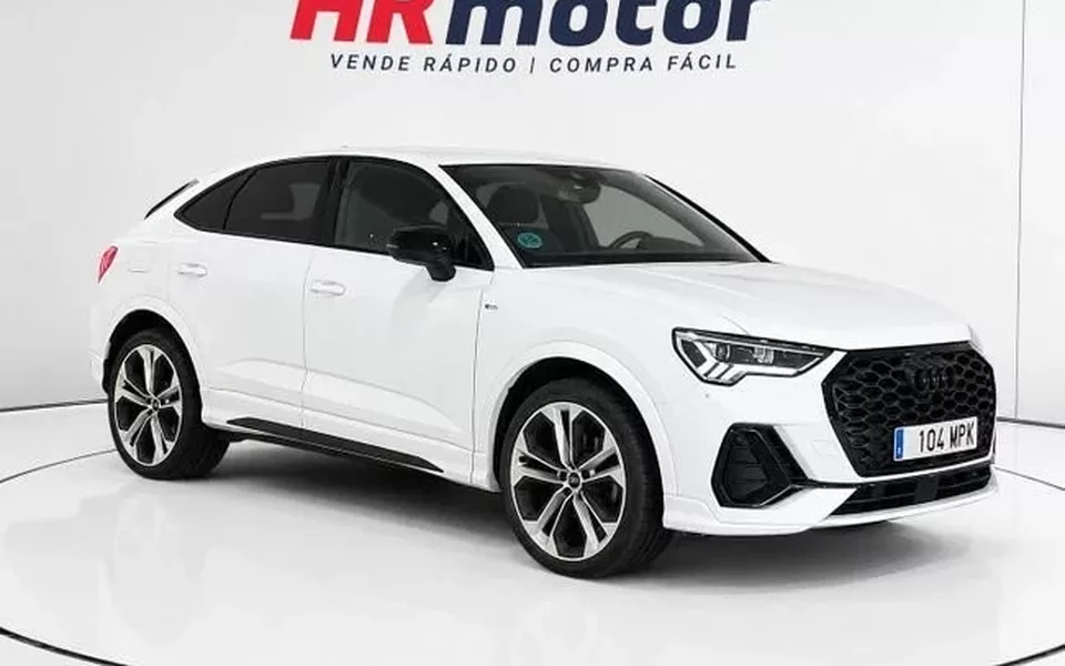 AUDI Q3 Q3 35 TFSI Black line S tronic