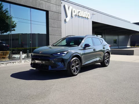 Cupra Formentor 1.5 eTSI DSG Nightpack Mild Hybrid Digitaal dashboard AppleAndroid Camera Keyless ACC Verwarmde zetels & stuur DAB LaneAssist