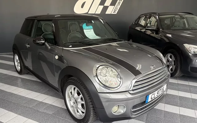 MINI 3 Portas Cooper D 50 Mayfair