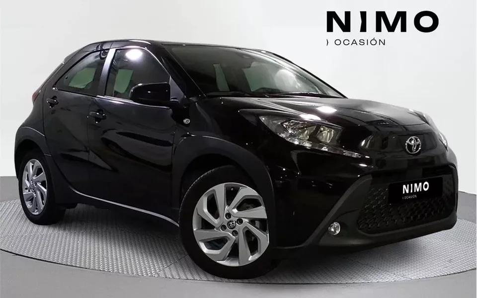 TOYOTA Aygo X Cross AYGO X CROSS 1.0 VVT-I 72CV Play - 16500€ en Huelva