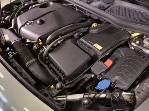 Mercedes-Benz A 200 2015 d AMG Line