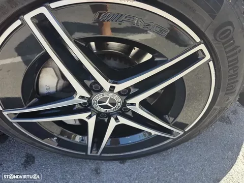Mercedes-Benz C 300 e AMG Line