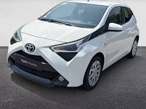 TOYOTA AYGO 1.0 VVT-i x-play