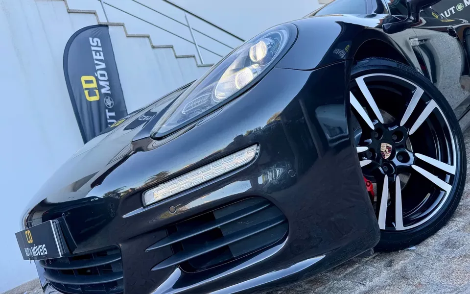 Porsche Panamera Platinum Edition