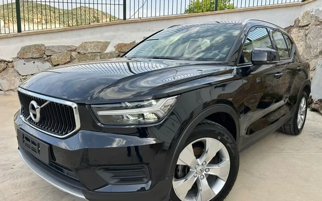 VOLVO XC40 XC40 D3 AWD