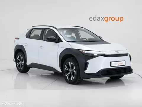 Toyota bZ4X Standard