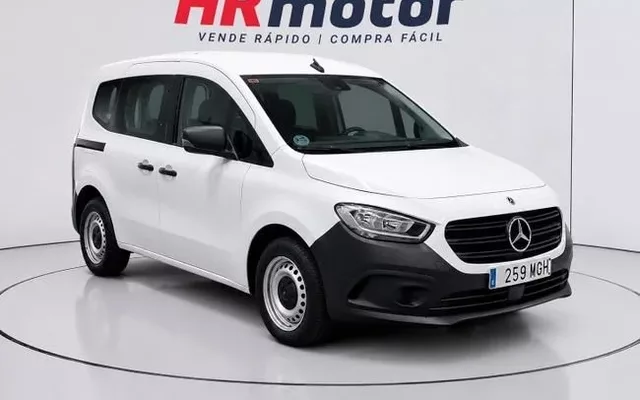 MERCEDES-BENZ Citan Combi 110 CDI Tourer Base Largo 70 kW (95 CV)