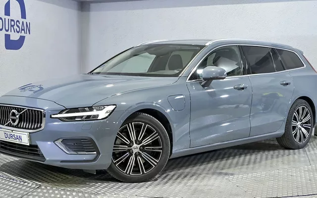 Volvo V60 2.0 T6 AWD Recharge Inscription Auto